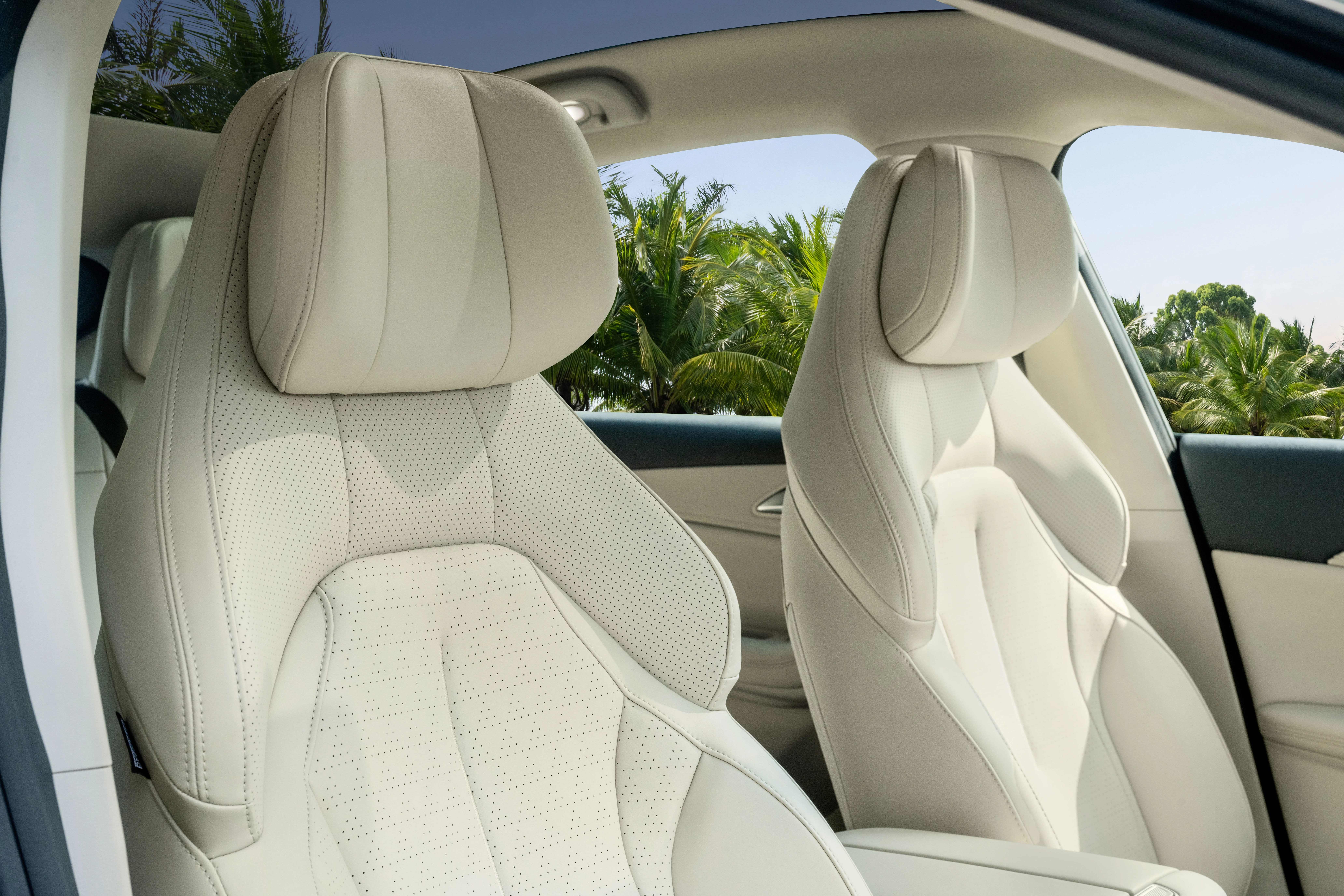 S7 EV Interior Dashboard