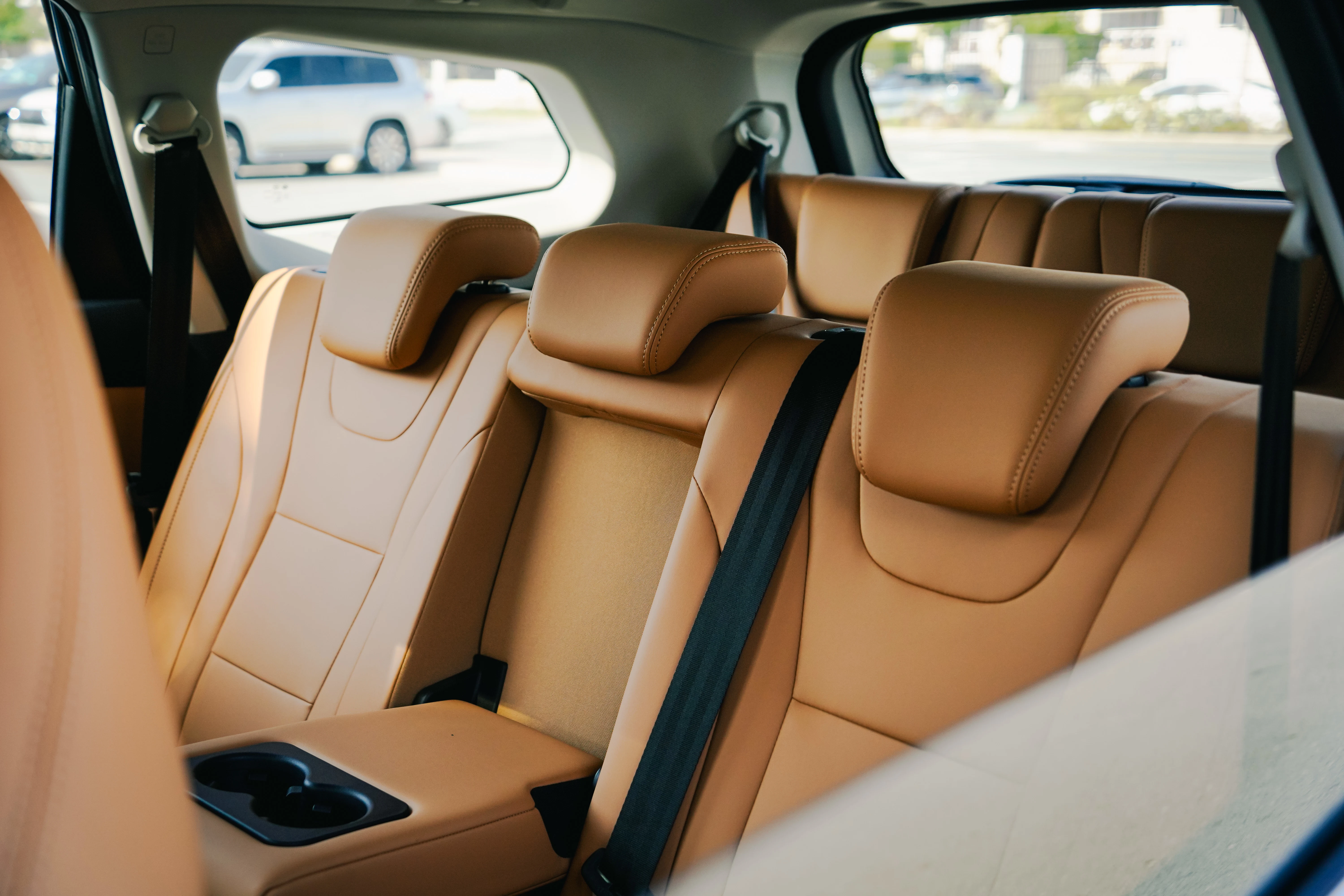 T5 L Interior Dashboard