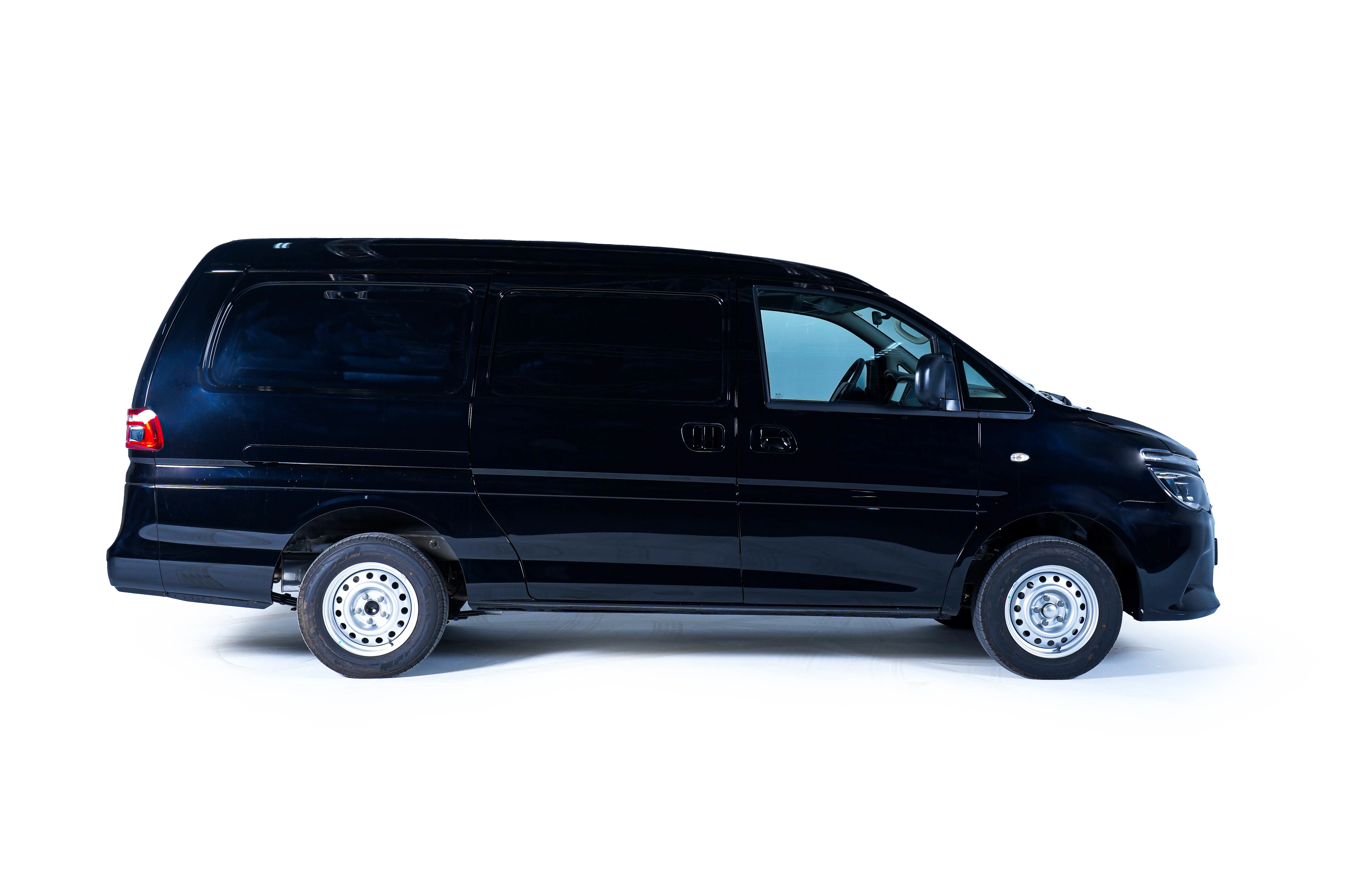 V3 Exterior